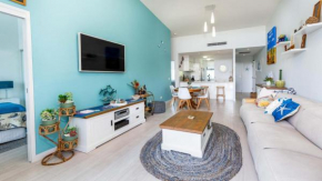 Town Centre & Beach At Your Door Step